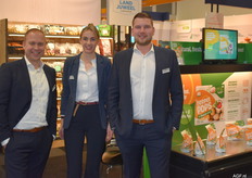 Robin Smit, Mariska Verkleij, Frank Poelman van Landjuweel. Zij introduceerden de PeeperPops. Een gemaksaardappel in 8 minuten op tafel.