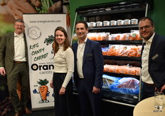 Henri van Hassel, Bo Van Rijsingen, Gerbrand van Veldhuizen en Maarten Marx van Rijsingen carrot concepts. Zij introduceerden de Orange carrots snackwortel in een nieuw jasje