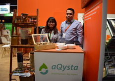 Bipasha Sarma en Pratap Thapa van aQysta