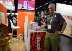 Wolfgang Ecklebe had het druk met het uitdelen van Nice ice-ijsjes van The Nice Company