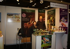 Magali en Georges met Franse olijfolie.