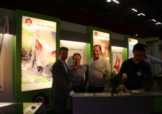 Paul van Dinther Han Eppink en Anton Bal trots op de stand van Top Quisine. Naast hen Mark Ebergen en Boudewijn Ba.