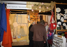 Ralf Weber heeft het druk in zijn stand.