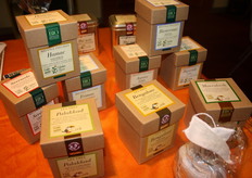 Een gedeelte van de Cook-producten met het herkenbare logo.