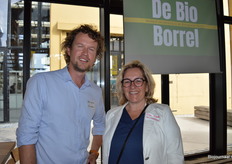 Polle van Twillert en Ellen Visser van Eco warehouse.