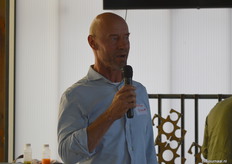 Vervolgens beschreef Marco Molier van BioCore de huidige situatie op de biologische graanmarkt. "Op 24 februari was iedereen verbaasd toen Rusland daadwerkelijk Oekraïne inviel, ook wij."