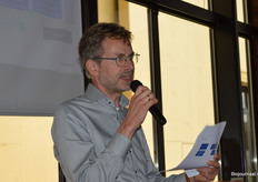 Na het verhaal van Marco was het de beurt aan Harry Smit. Harry is Senior Analyst Farm Inputs & Farming, RaboResearch Food & Agribusiness. De titel van zijn presentatie was: 'Impact van de Oekraïne oorlog op de voedseltransitie'.