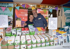 Adriëtte Breemans werd bij Yarrah Organic Petfood bijgestaan door haar man René. 