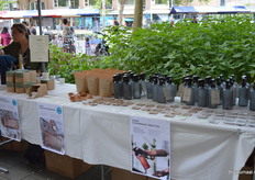 Bezoekers konden ook kennismaken met de schoonmaaktabletten van Skosh. Nieuw is het duurzame waspoeder. 