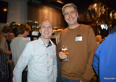 Frans Poppe (Agrico) met Tom Wiersma van Lovechock. 