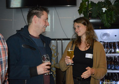 Wouter Snippe (WeGrowOrganic) met Maren Peters van Tradin Organic Agriculture. 