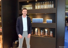 Thomas van Amerom van Earth bekend van het water, maar leveren ook koffiebonen