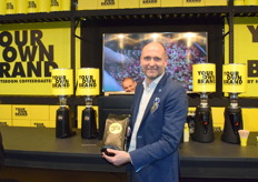 Bas Groot van Neuteboom Coffeeroasters verkopen en regelen de koffie voor jouw merk in biologische en meerdere labels 