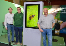 Lauren Holtslag, Tim Bos en Frank Druyff van Koppert. Tripsbestrijders met Orius. 