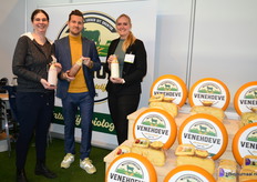 Ingmar Veneman, Jaivey Luimstra Linda van Klinken van de Venehoeve. Sinds dit jaar een nieuwe logo en uitstraling.