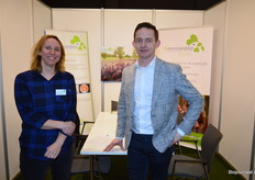 Conny van den Top en Martijn van Veldhuizen van Biomeerwaarde Kip.