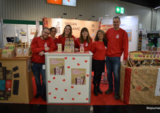 Lovechock introduceerde de Cacao Magic range en de Gifting range (Love bar, Nutty Kiss en Warm Hug). Met: Jonathan Schneider, Anja Schmidt, Liz Wijker, Daniëlle Gijsen, Fran Rosario en Tom Wiersma.