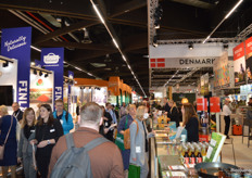 Eind van de ochtend op dag 1 was het vrij druk in hal 6 bij het Deense paviljoen.