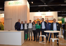 Van links naar rechts bij BioCore: Otto Poiesz, Jan-Willem Baas, Ted Swinkels, Max Baas, Marina Peschanenko, Branka Fisic, Arnoud Weehuizen, Marco Molier en Jordi Masbernat. Marco: "BioCore is hard aan het groeien en we gaan wat meer in humane consumptie investeren."