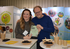 Ronalds dochter Josefien was ook aanwezig in de stand. Ronald gaf tussendoor ook een lezing over regeneratieve landbouw, waar veel belangstelling voor was.
