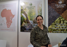 Inge Lok vertelt bij debutant Grounded International dat het doel van het bedrijf is om te zorgen dat regeneratieve landbouw loont voor de boeren in Afrika. Grounded helpt helpt Afrikaanse boeren de overstap naar regeneratieve landbouw te maken. "De gesprekken die we voeren zijn echt van hoge kwaliteit, daar zijn we dus zeer tevreden over."