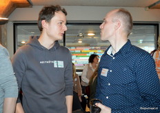 Jordy Versteeg van RealFlavors met Frans Poppe van Agrico. 
