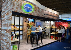 Remia met hun opvallende stand