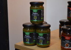 Eén van de biologische producten van Bergfood: pesto. 