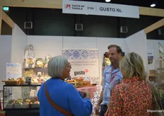 Enrico van Wanrooij geeft aan dat Gusto NL een paar biologische producten in het aanbod heeft, waaronder pasta en sauzen.