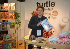 Thomas Deryckere gaf aan dat bij Turtle de meeste vraag is naar de Color Loops (roze verpakking). "Onze producten staan in Nederland in het schap bij Stach en Ekoplaza. Het gaat heel goed met het bedrijf, we zijn al twee jaar aan het 'vliegen' en verdubbelen steeds qua omzet."