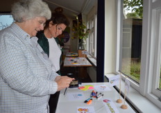 Pipie Smits van Oyen (BioHuis) en Natalie Oudenhoven, verengingsmanager van BioNederland.