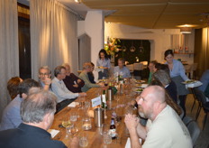 Het hoofdgerecht komt er aan.