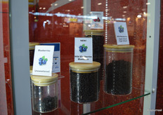 Nieuw in de Fruit d'Or 'better for you'-range zijn onder meer deze ongezoete wilde blueberry vlokken.