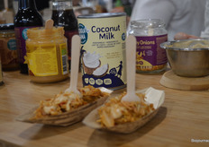 Er viel het nodige te proeven. Een gerecht met een saus waarvan de Coconut Milk de basis vormde en met de gloednieuwe Teriyaki woksaus was een gerechtje klaargemaakt. Alexandra: "Het is echt genieten om het Franse publiek kennis te laten maken met onze Aziatische productlijn."