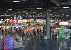 Er stonden deze editie zo'n 900 stands (ten opzichte van ongeveer 1200 in 2021). Een derde hiervan debuteerde als exposant. "Veel van hen zijn hier al wel eerder als bezoekers geweest", vertelde Marion Elie namens de beursorganisatie (Spas Organisation).