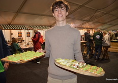 Er werden ook allerlei hapjes geserveerd.