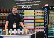 Floris Struis met voor hem de Sparkling Organic Drink van I am F&B Group. "We bestaan 3 jaar en hebben ons concept omgegooid, de zoetstoffen en suikers hebben we er uitgehaald."