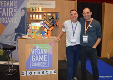 Een klein uitstapje naar Duitsland tussendoor (met een sterk Nederlands tintje): Feijo Blesgraaf en Christoph Kampschulte van EcoFinia, het bedrijf achter de merken Vivani en iChoc.