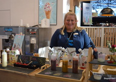 Inke Engelmann presenteerde de plantaardige bio-producten van het Duitse merk Frischli in de stand van Holland Foodz.