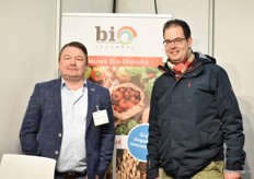Kees van Leijen van DCM meststoffen en Daan van de Mooren van Yarrah Organic Petfood waren als bezoeker op de beurs