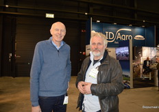 Bert van Ruitenbeek (Stichting Demeter) in gesprek met bio-boer Sjoerd de Hoop.
