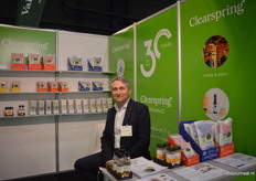 Lucio di Berti van Clearspring was ook weer aanwezig. Hij vertelt dat de winkeliers heel positief reageren op de nieuwe plasticvrije tray van de Seaveg Crispies.  Nieuw is ook de Shichimi Togarashi.