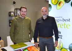 Panagiotis Paraskakis en Antonis Kokkalakis van Agrocreta. Groothandel en teelt van biologische avocado en sinaasappels.