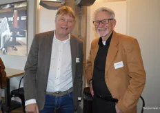 Jan Willem Baas van het Comité van Graanhandelaren maakt kennis met Jan Idzenga (Peterson Nederland), die voor het eerst bij de BioBorrel aanwezig was.