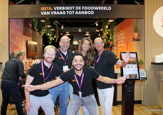 Wouter de Bruin, Guillaume Stille, Jeffrey Afolabi, Patricia Hoek-Verhoeven en Rian Faaij van QSTA.