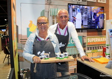 Op de stand van QSTA stonden verschillende leveranciers. Zo ook Pepijn en Andrea van Boerderijs.