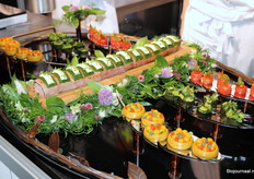 Even langs de koks die een demonstratie geven. Mooie maar vooral heerlijke gerechten.