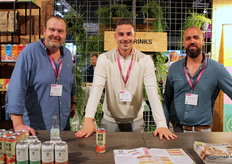 Jelle Schmidt, Kenny van Gent en Mitchel Waterreus van JetDrinks.