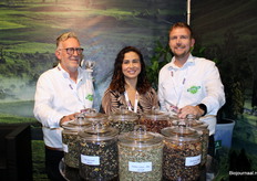 Gerrit Scholten, Ervina van der Veen en Gaïrt Scholten van Treasure Tea Company.