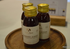 Ook hebben ze nu cranberry-ginger shots in het aanbod. 